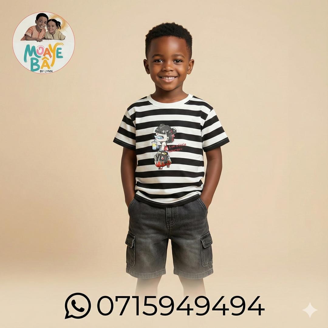 Ensemble Garçon – T-shirt Rayé Noir & Blanc + Short Cargo Jean (Promotion)